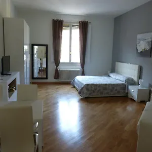 Apartamento Residenza Piazza Santo Stefano, Bolonia